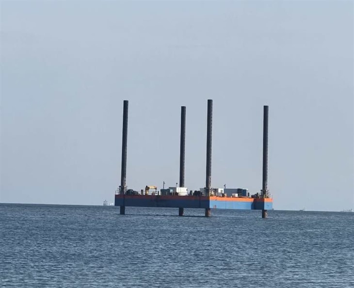 Materiālu pārvietošanas celtņa liellaiva